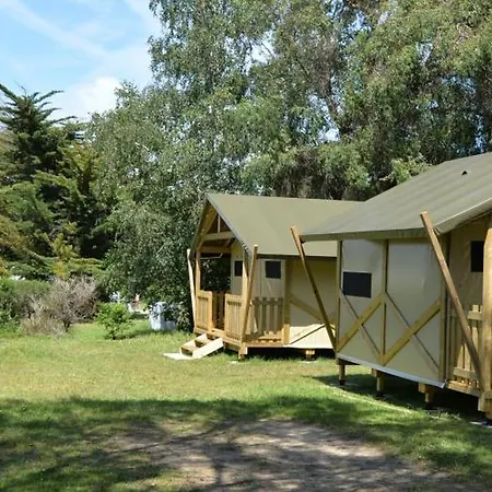 Camping Municipal Tindio Arzon Exterior photo