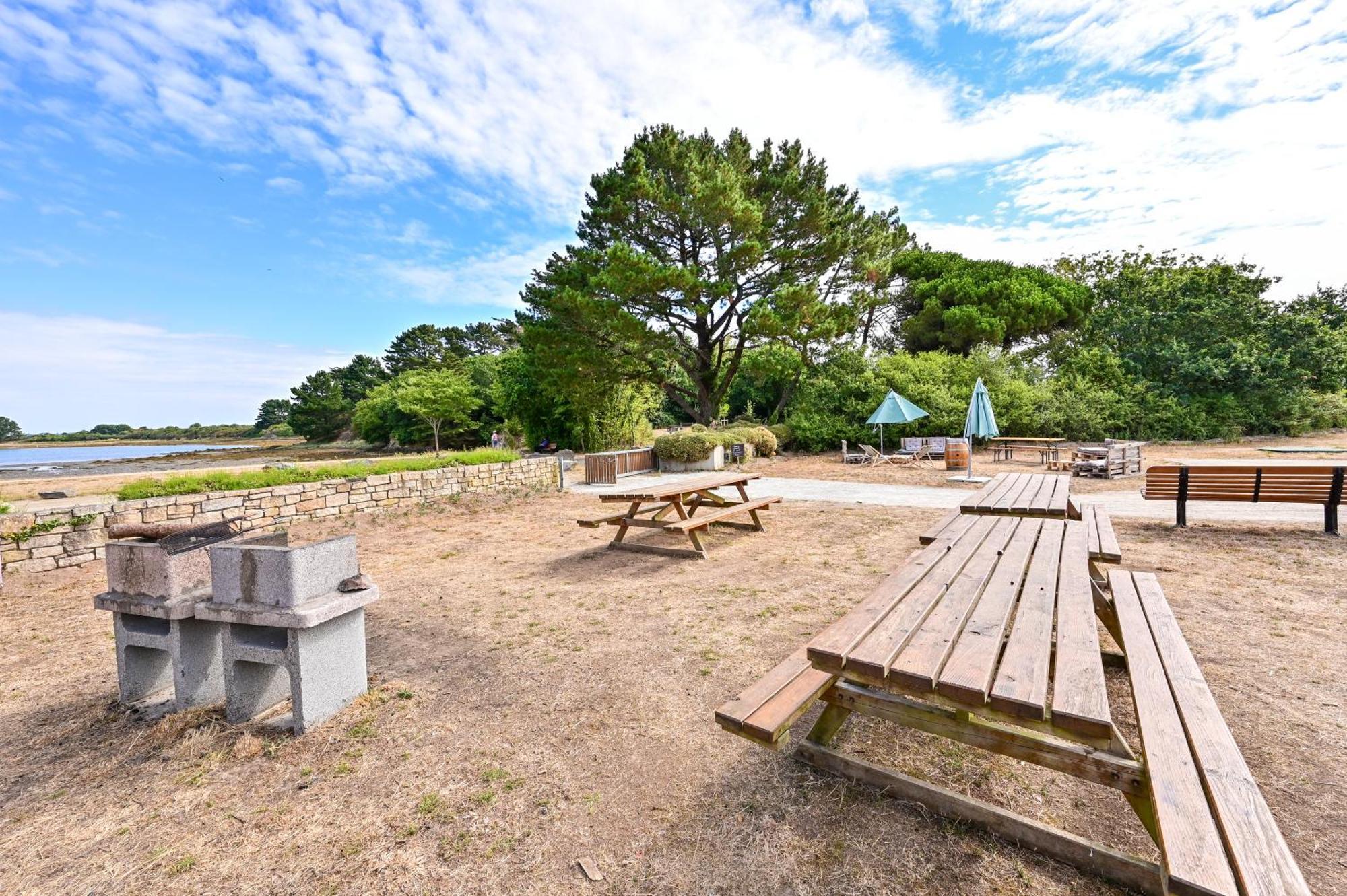 Municipal Tindio Campsite Arzon